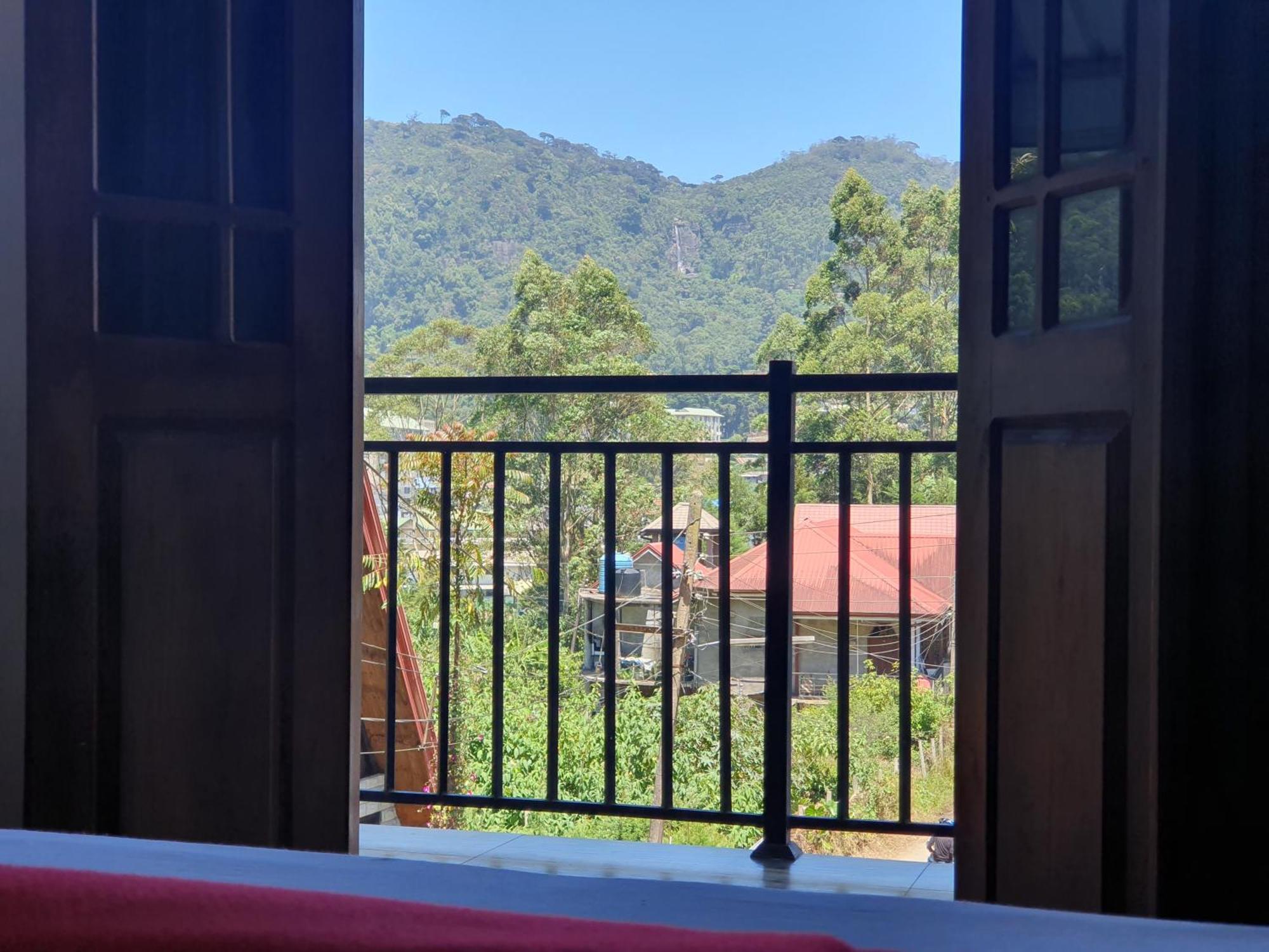 Barrow Villa 努沃勒埃利耶 外观 照片