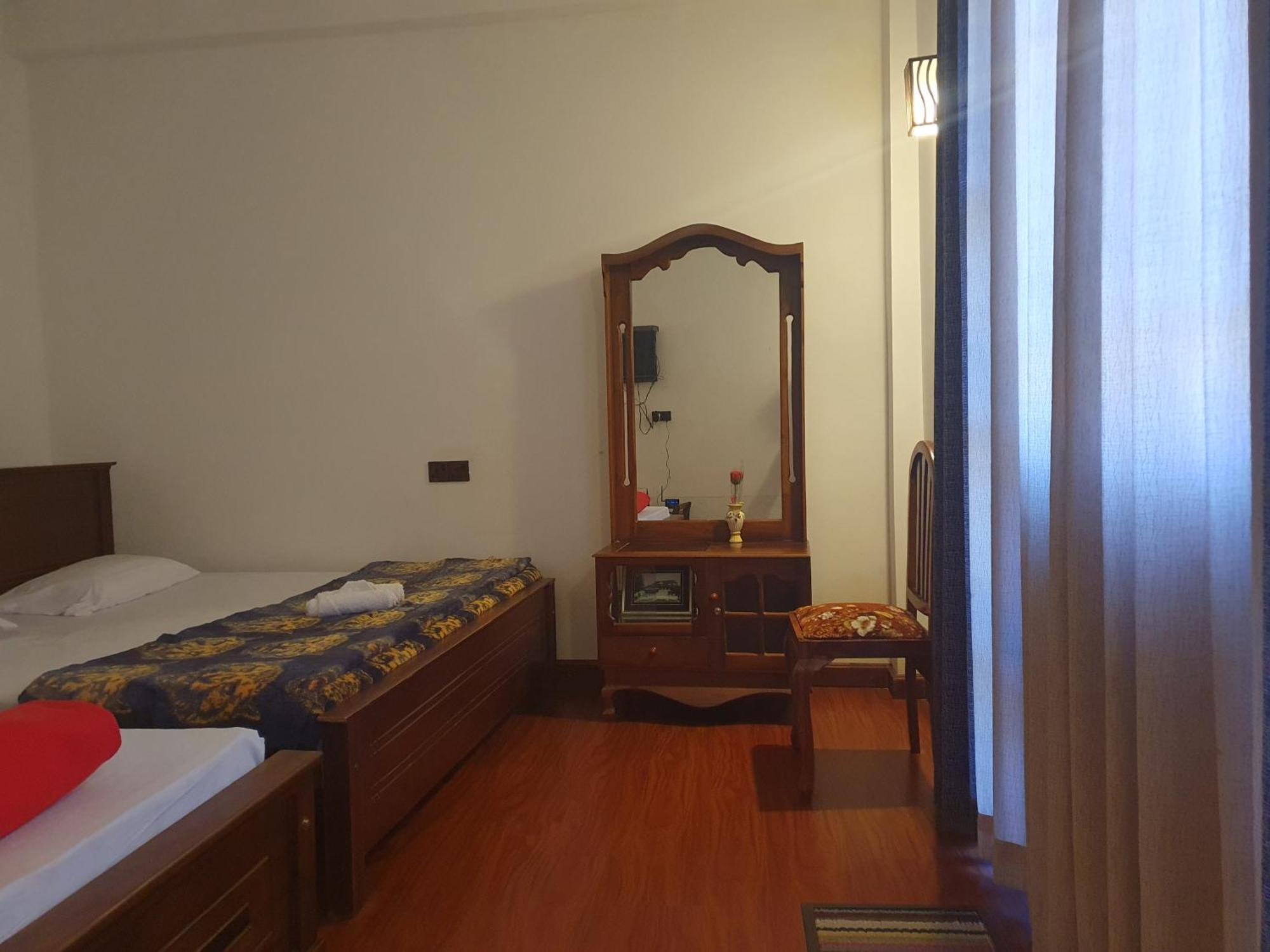 Barrow Villa 努沃勒埃利耶 外观 照片